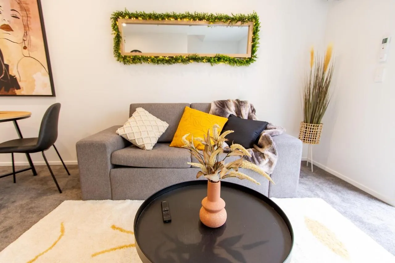 Glamorous 2 Bed Cbd Townhouse W/King Bed Christchurch New Zealand