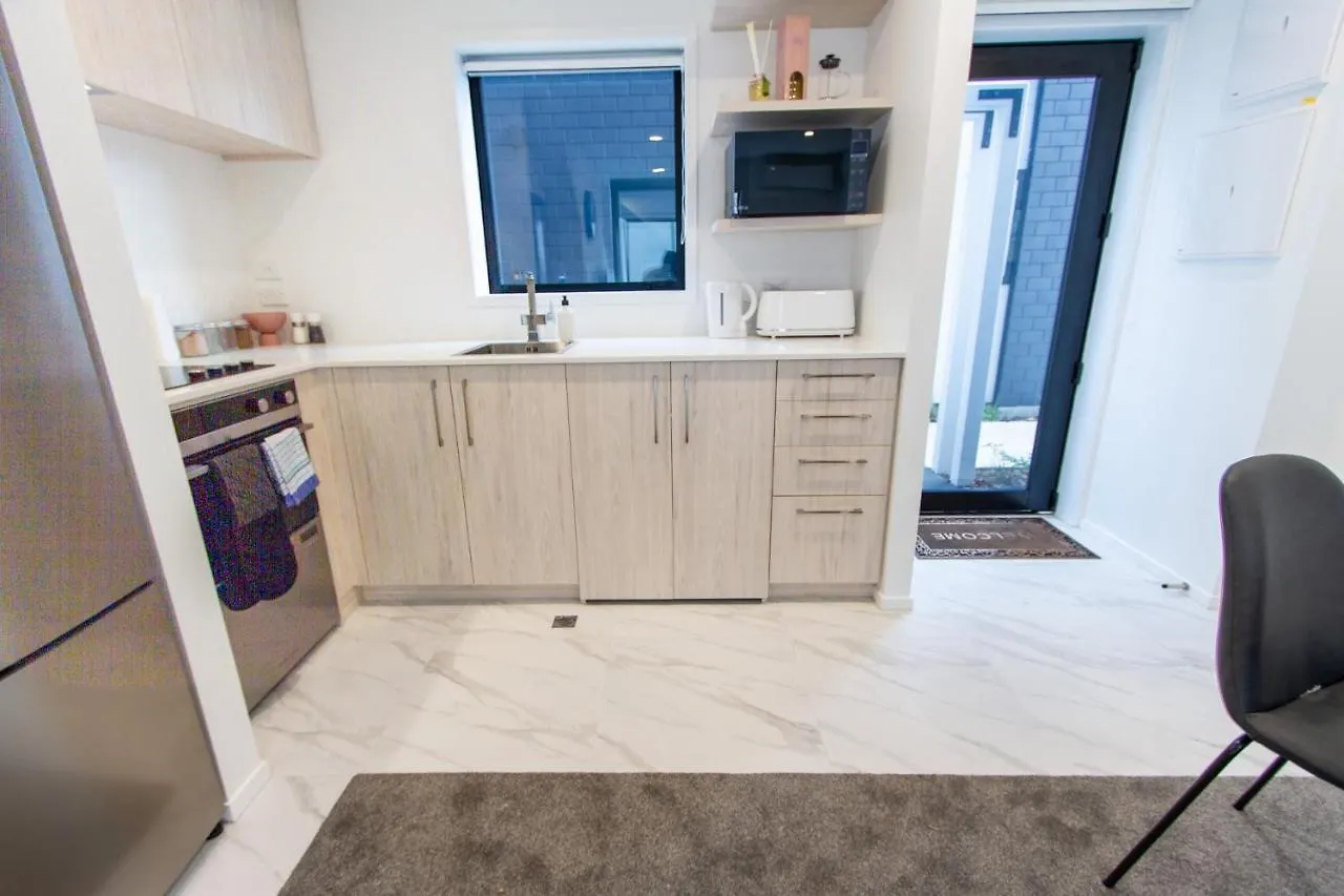 Glamorous 2 Bed Cbd Townhouse W/King Bed Christchurch New Zealand