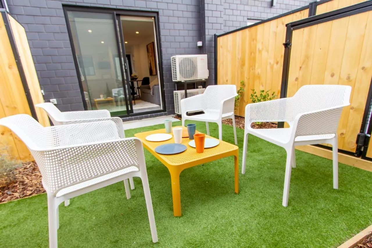 Glamorous 2 Bed Cbd Townhouse W/King Bed Christchurch 0*,  New Zealand