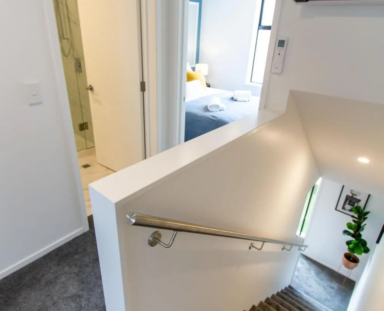 Apartment Glamorous 2 Bed Cbd Townhouse W/King Bed Christchurch New Zealand
